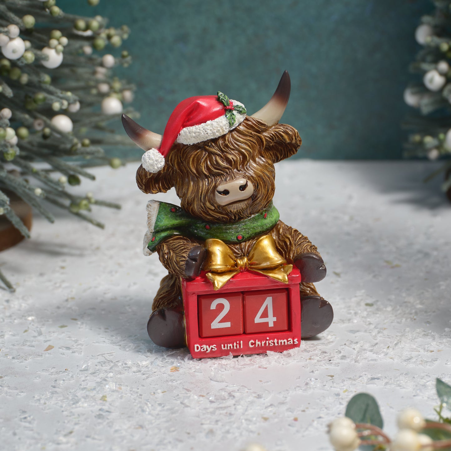 Christmas Highland Cow Countdown Advent Ornament