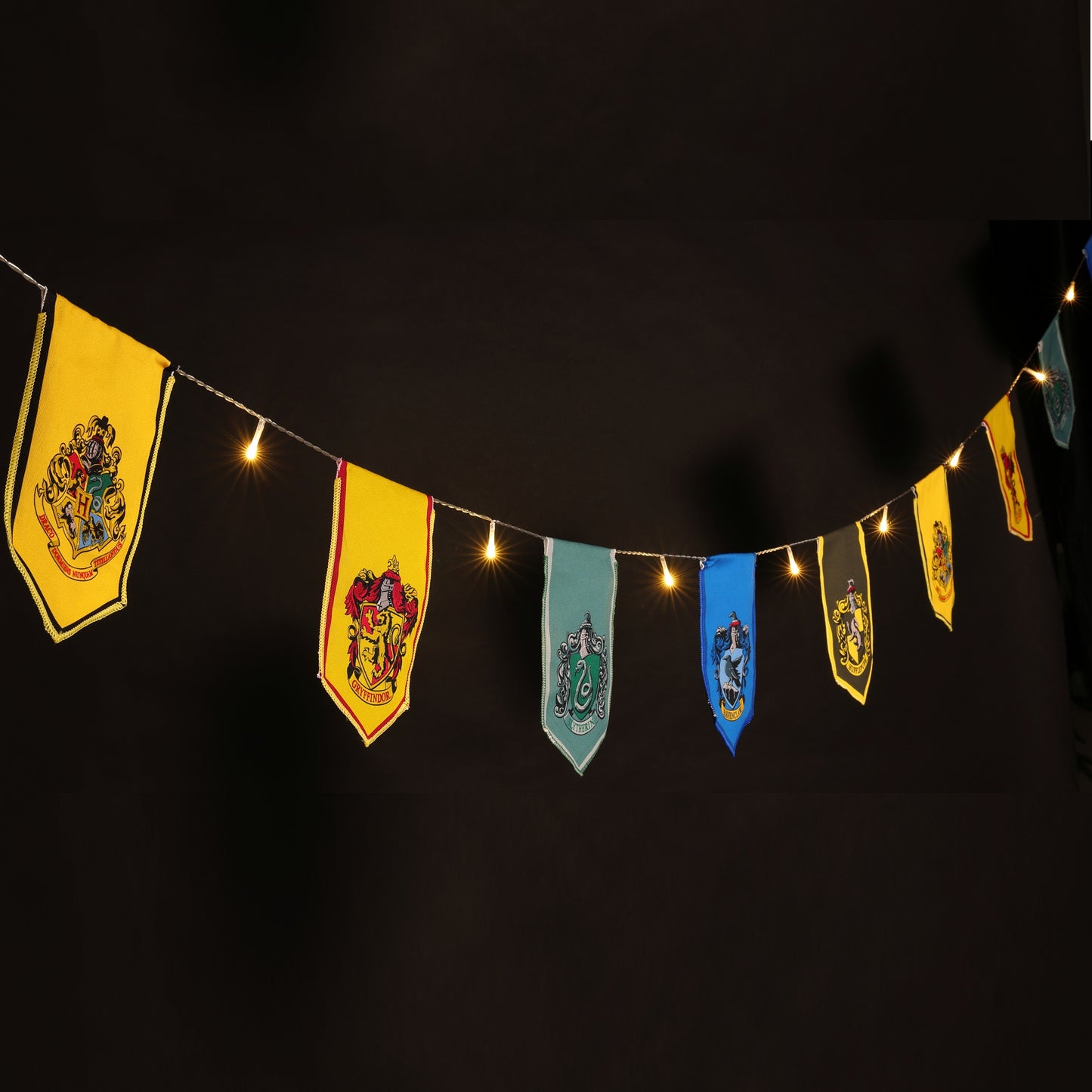10 Hogwarts House Crest Bunting Lights