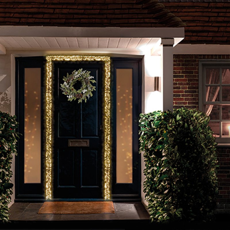Premier 800 Warm White LED Ultrabright Christmas Cluster Lights