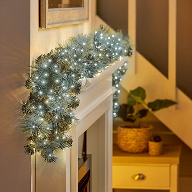 Premier 480 LED Cluster Brights Christmas Lights White