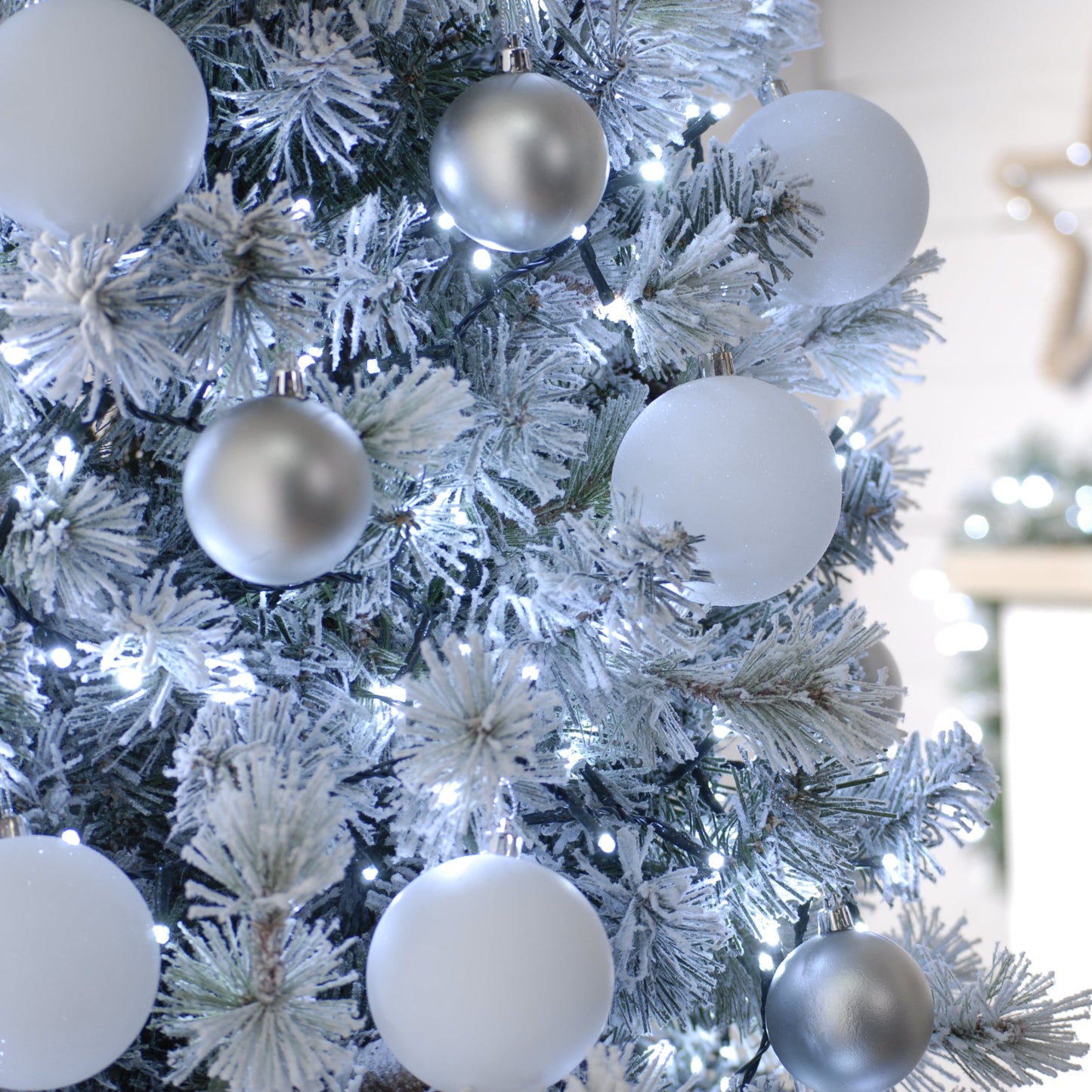Festive 1000 White Firefly Christmas Lights