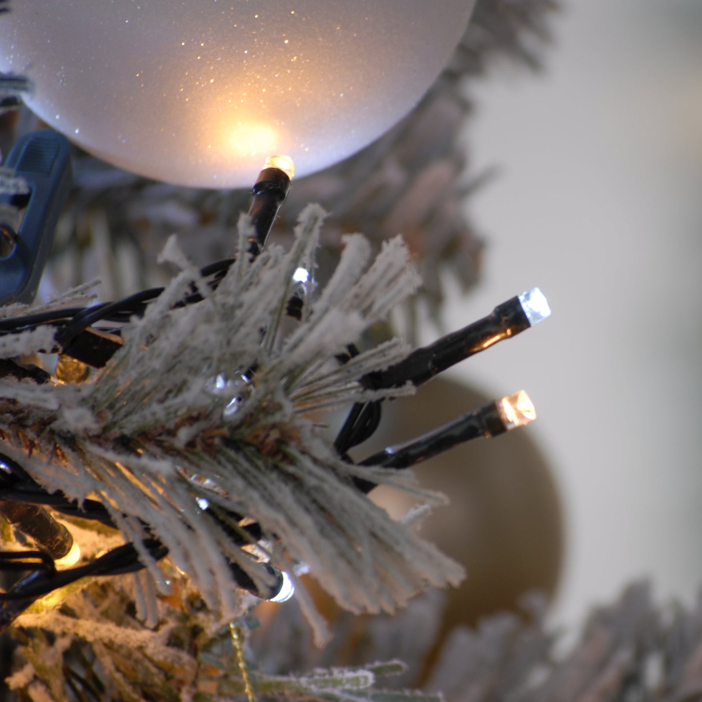 Festive 300 White and Warm White Firefly Christmas Lights
