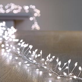 Premier 800 White LED Ultrabright Christmas Cluster Lights